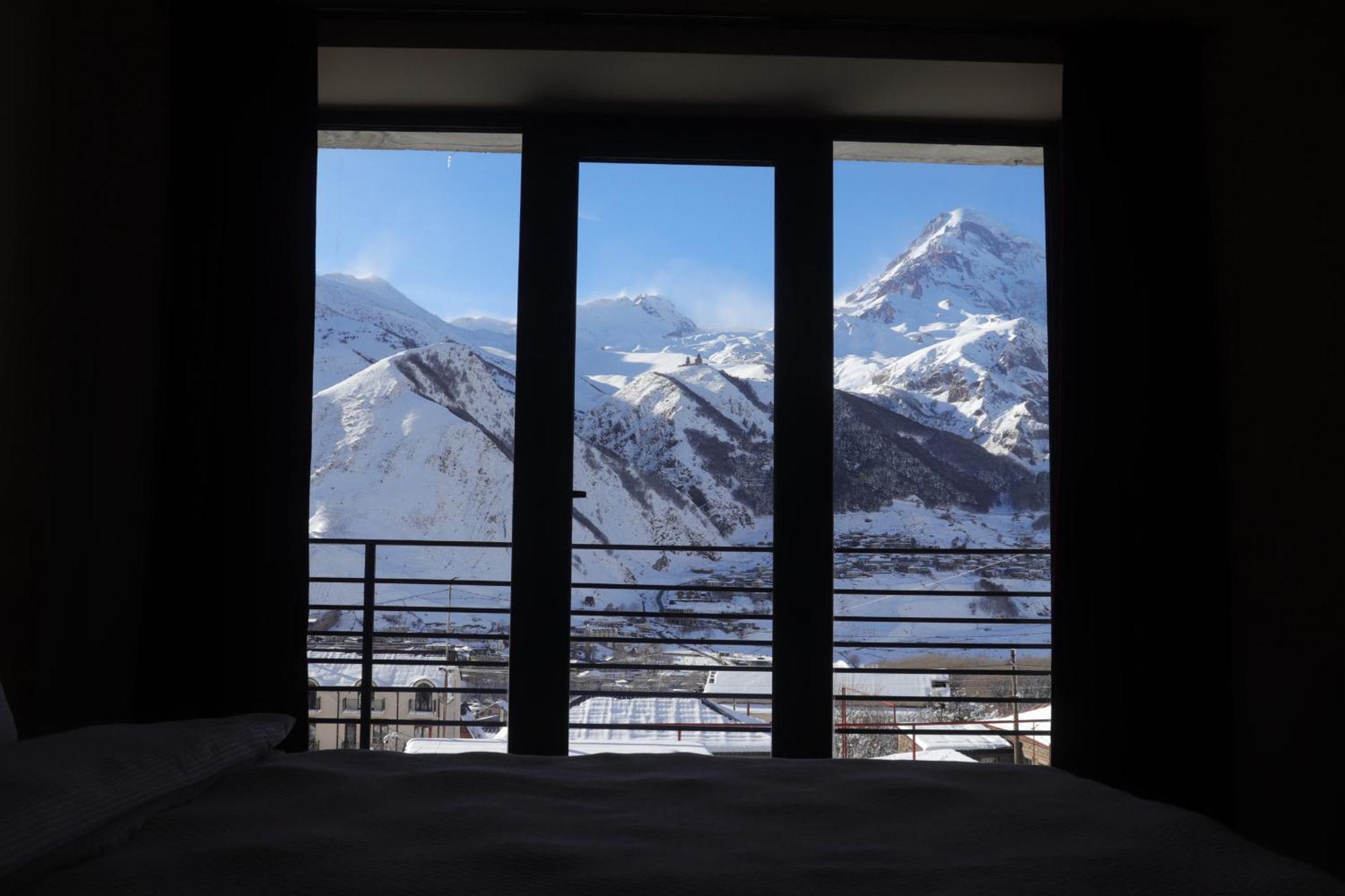 Rooftop Kazbegi Exterior photo