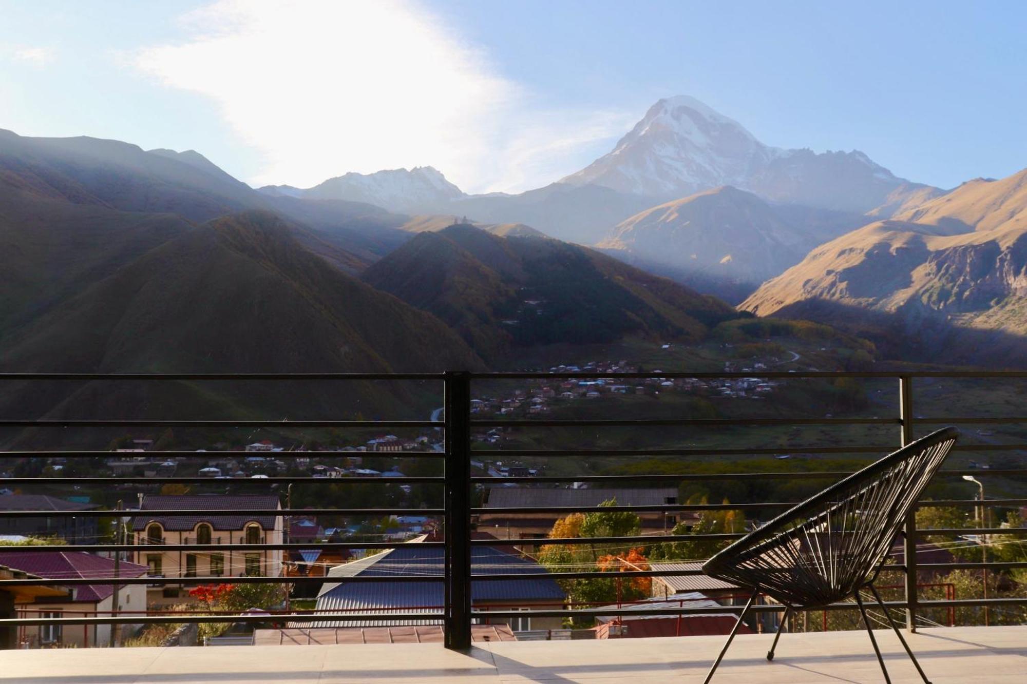 Rooftop Kazbegi Exterior photo